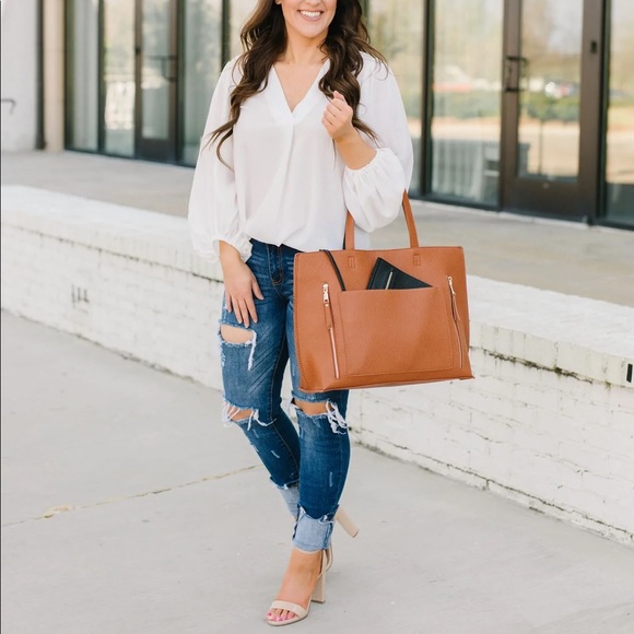Balloon Sleeve Blouse-Ivory - Picture 2 of 5